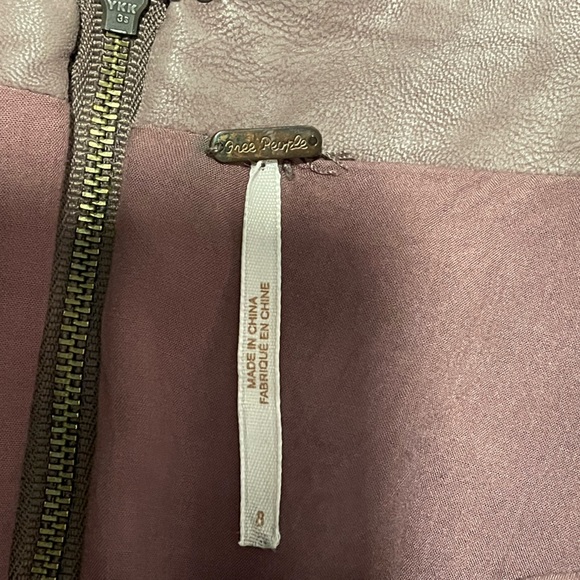 Modern Femme Mauve Vegan Suede Mini Skirt Size 8 - Picture 7 of 8